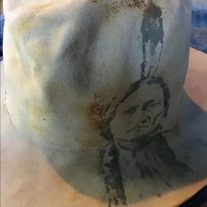 Magnolia Pearl Beaver Felt Hand Painted Hat Sitting Bull, very rare. One size